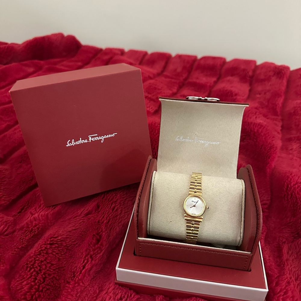Salvatore Ferragamo Gold Women's Watch